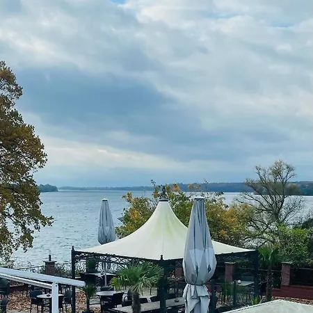 Restaurant Seeblick Direkt Am Schweriner * Bad Kleinen