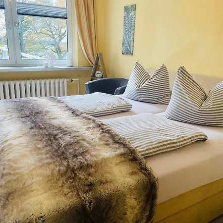 Inn Restaurant Seeblick Direkt Am Schweriner