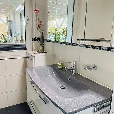 Inn Restaurant Seeblick Direkt Am Schweriner Bad Kleinen